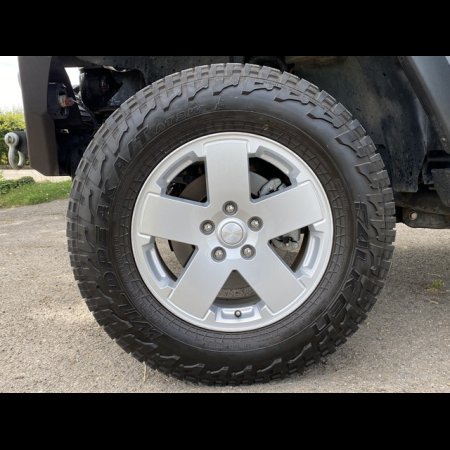 2017 Chrysler Wrangler - thumbnail 15