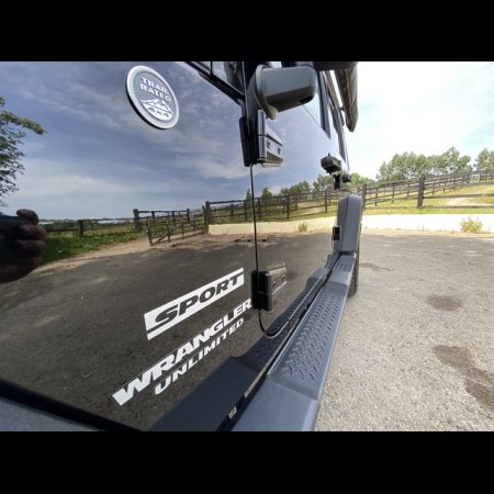 2017 Chrysler Wrangler - thumbnail 16