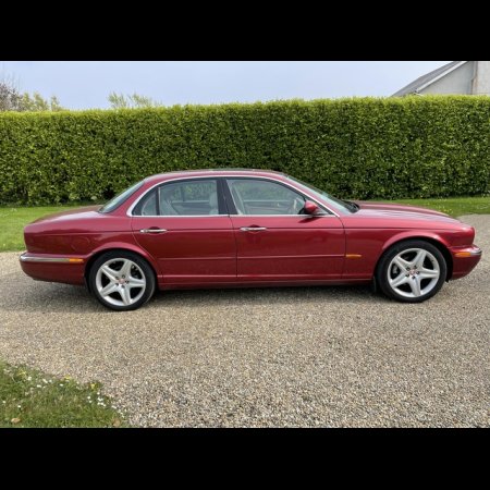 2005 Jaguar X-type - view 2
