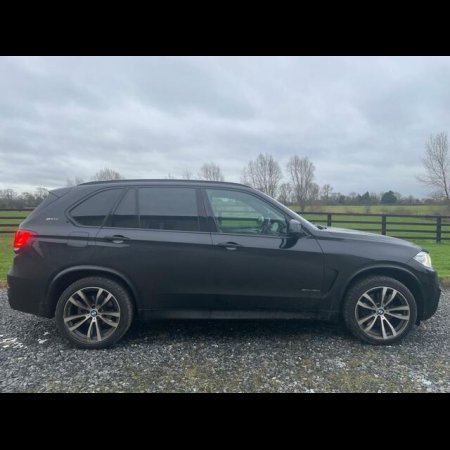  Auto Transmission With Gearshift Paddles Reversing Camera Alarm System