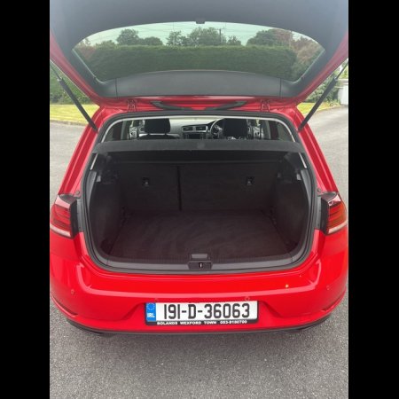 2019 Volkswagen Golf TRENDLINE 1.6 TDI MANUAL 5SPEED 5DR 115HP 5 €18,995 thumbnail
