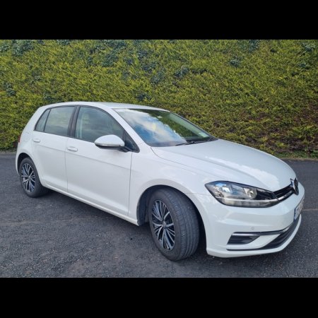 2017 Volkswagen Golf 1.6 TDI SE NAV BLUEMOTION 115PS 5DR AUTO