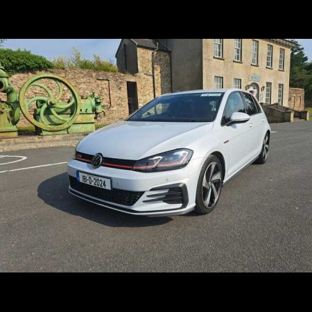 2018 Volkswagen Golf GTI 2.0 TSI MANUAL 6SPEED FWD 230HP 5DR €28,000 thumbnail