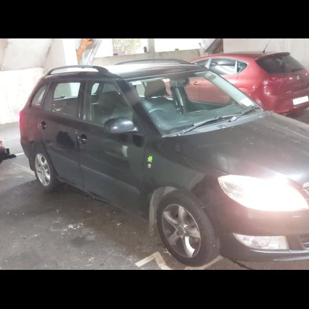 2011 Skoda Fabia - view 3