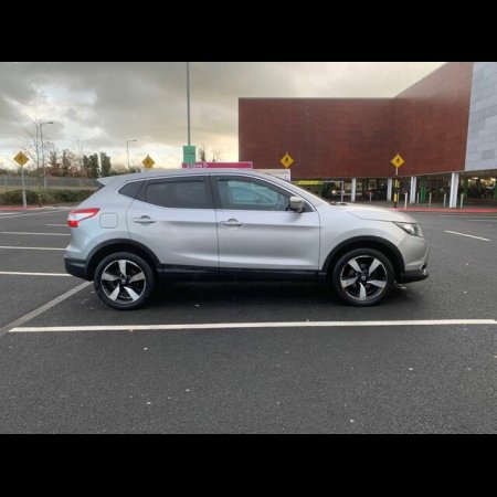 2015 Nissan Qashqai 1.6 DCI N-TEC €5,500 thumbnail