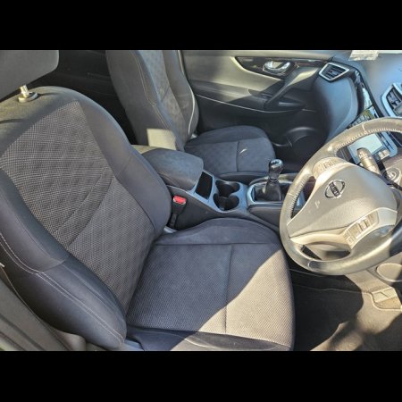 2014 Nissan Qashqai 1.2 DIG-T ACENTA PREMI PREMIUM 115PS 5DR €9,000 thumbnail