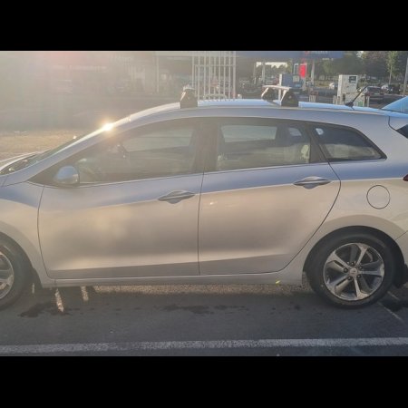 2015 Hyundai I30 1.6 TOURER DELUXE 5DR €6,000 thumbnail