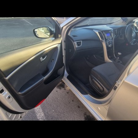 2015 Hyundai I30 1.6 TOURER DELUXE 5DR €6,000 thumbnail