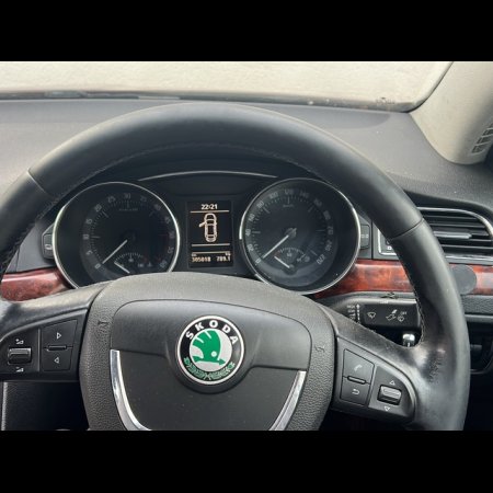 2010 Skoda Superb ELEGANCE 2.0 TDI 170HP 4DR €2,000 thumbnail