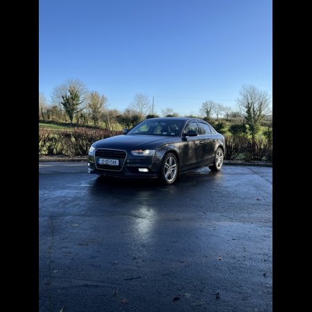 2012 Audi A4 2.0 TDI TECHNIK 143PS 4DR