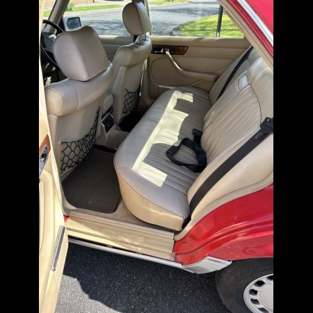 1988 Mercedes-Benz 300 SE 126 4DR A AUTO