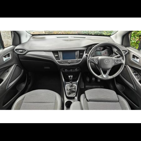 2022 Opel Crossland SRI -1.5 110 - PRACTICAL DIESEL - OPEL WARRANTY €18,950 thumbnail