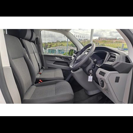 2024 Volkswagen Transporter 2800 TDI 110HP-AS NEW WITH JUST 6,500KM-EX DEMO-PLY LINED €27,950 thumbnail