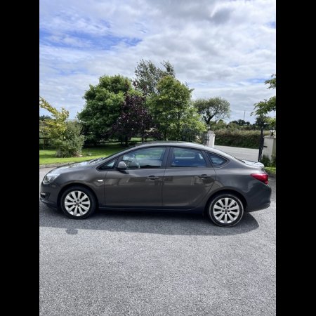 2013 Opel Astra SC 1.4 I 100PS 4DR