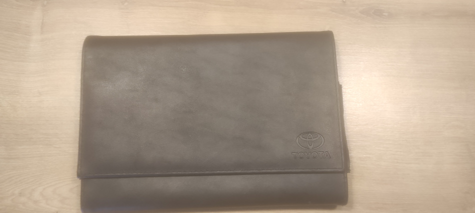 2019 Toyota - image 12