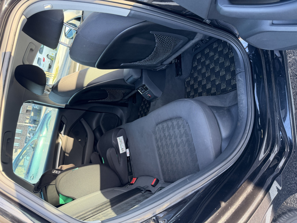 2014 Audi   €1,350,000