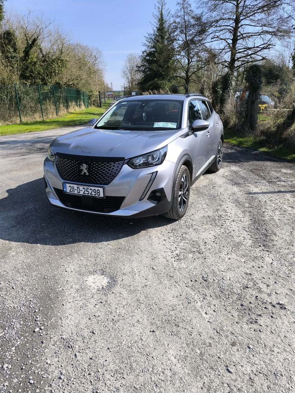 2021 Peugeot - image 2