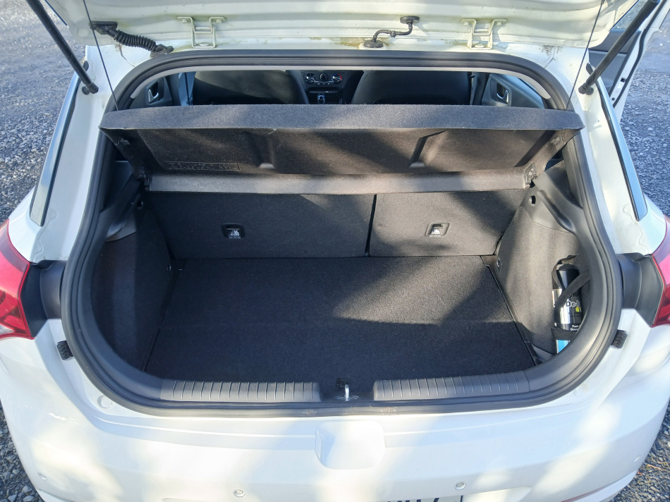 2016 Hyundai i20 Delux  €11,500