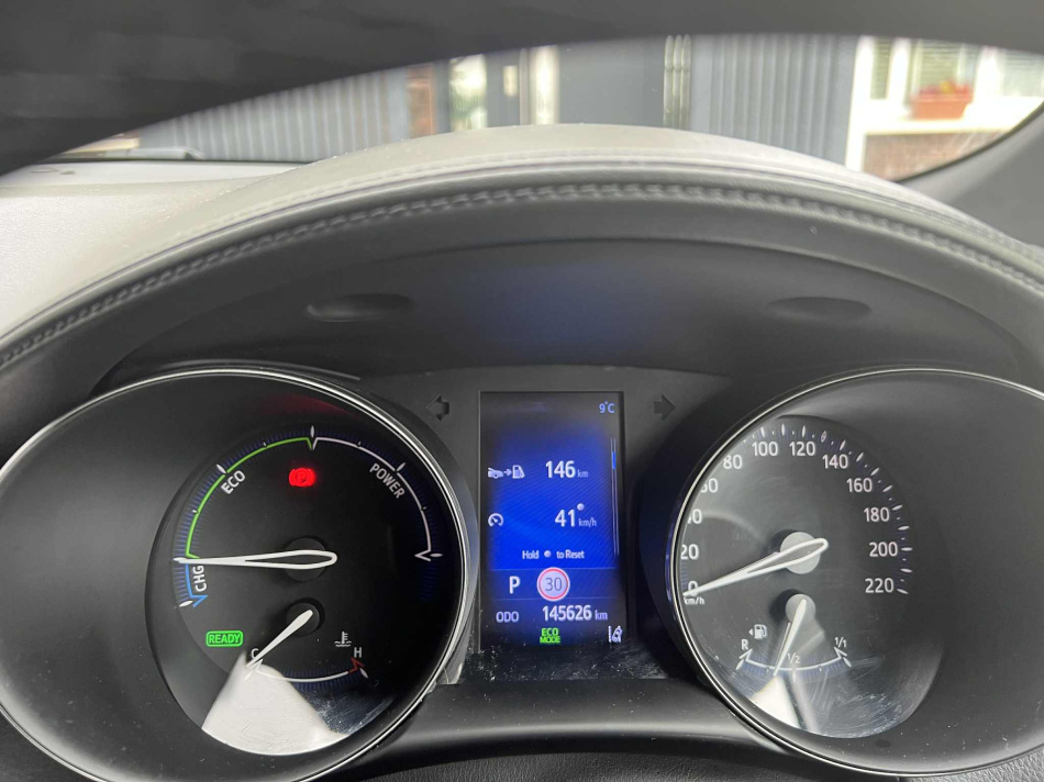 2019 Toyota - image 9