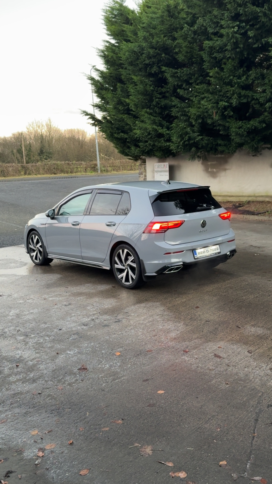 2022 Volkswagen Golf R-Line