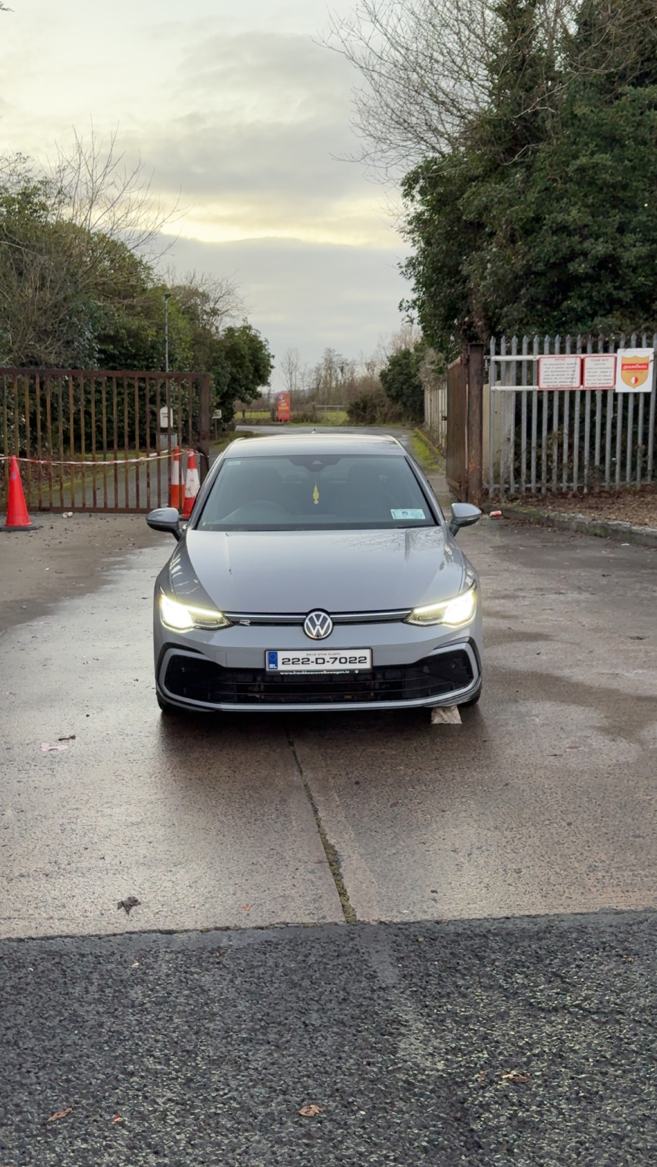 2022 Volkswagen Golf R-Line