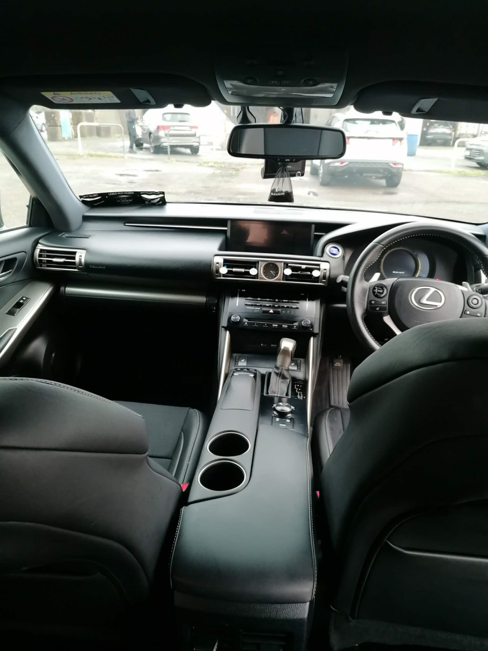 2013 Lexus CT 200 h F Sport €14,950