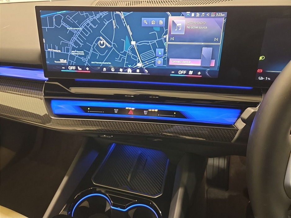 2025 BMW i5 - image 19