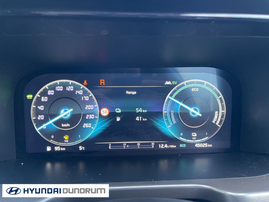 2023 Kia Sorento - image 26