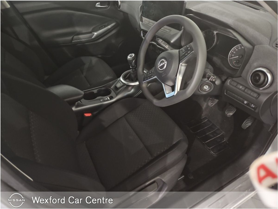 2025 Nissan Juke 1.0T PET 2WD SV