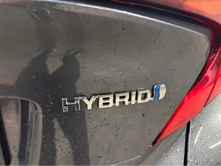 2023 Toyota C-HR HYBRID SOL 4DR AUTO €24,499