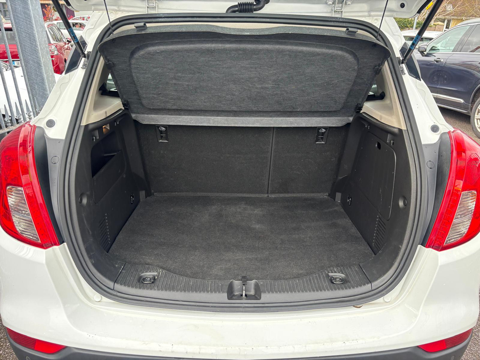 2019 Opel Mokka - image 9