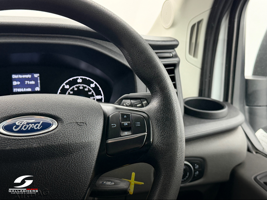 2022 Ford Transit - image 17