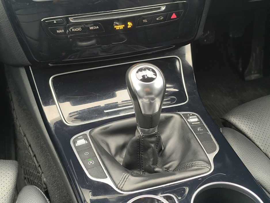 2018 Mercedes-Benz C Class - image 37