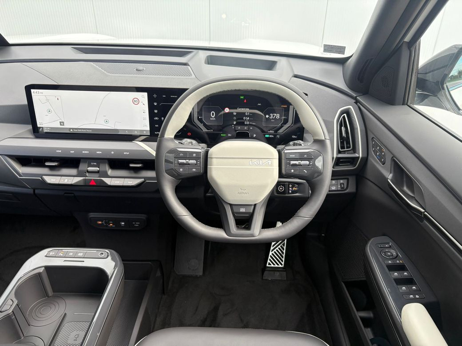 2026 Kia EV5 - image 16