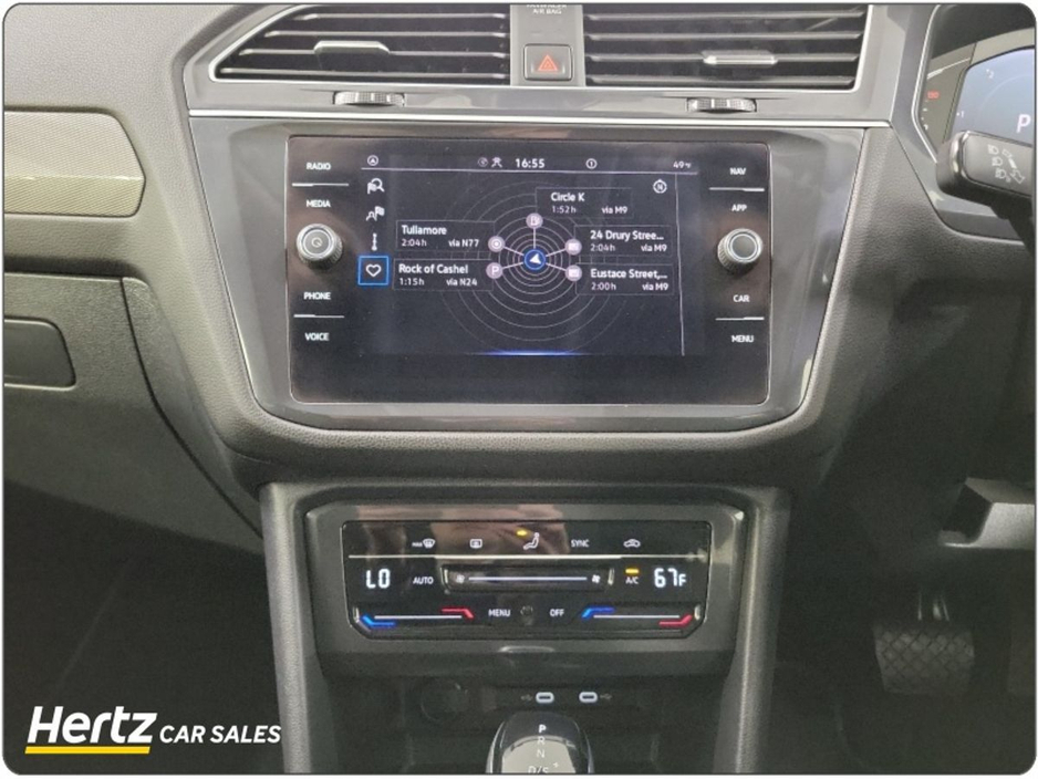 2024 Volkswagen Tiguan - image 14