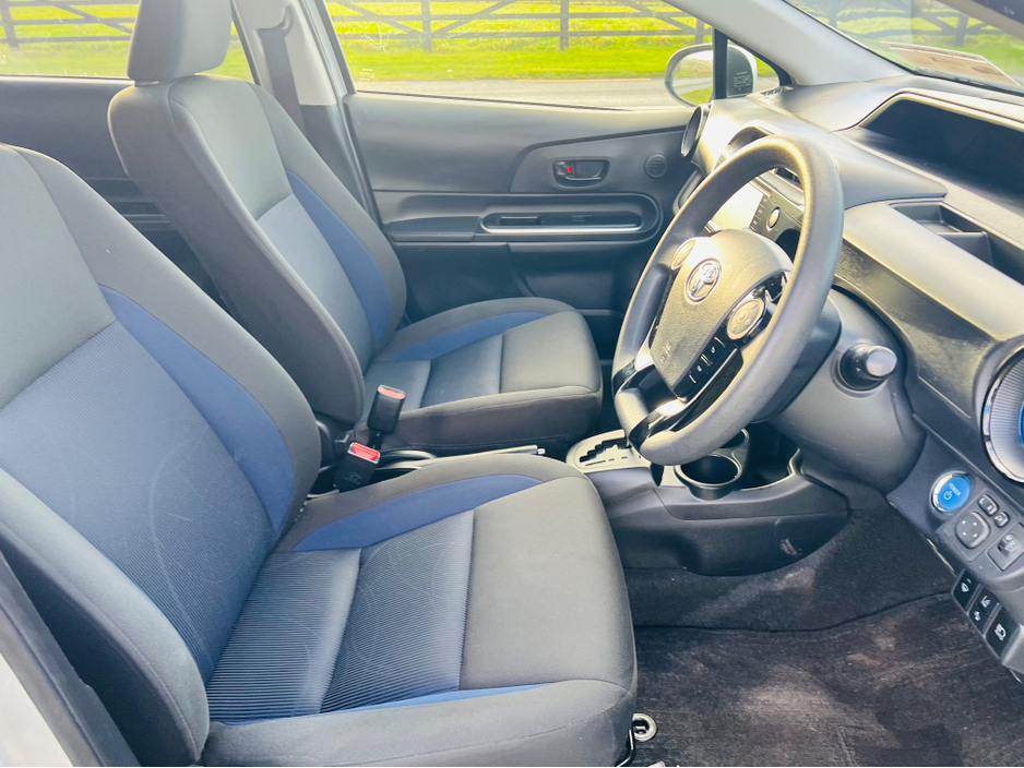 2019 Toyota Aqua - image 20