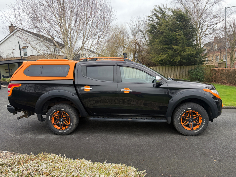 2018 Mitsubishi L200 - image 8