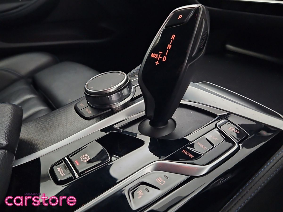 2022 BMW 5 Series 530 E M Sport Auto 530 e M Sport 530 e eDrive 12kWh PHEV 292 109BHP /80kw Auto Start/Stop