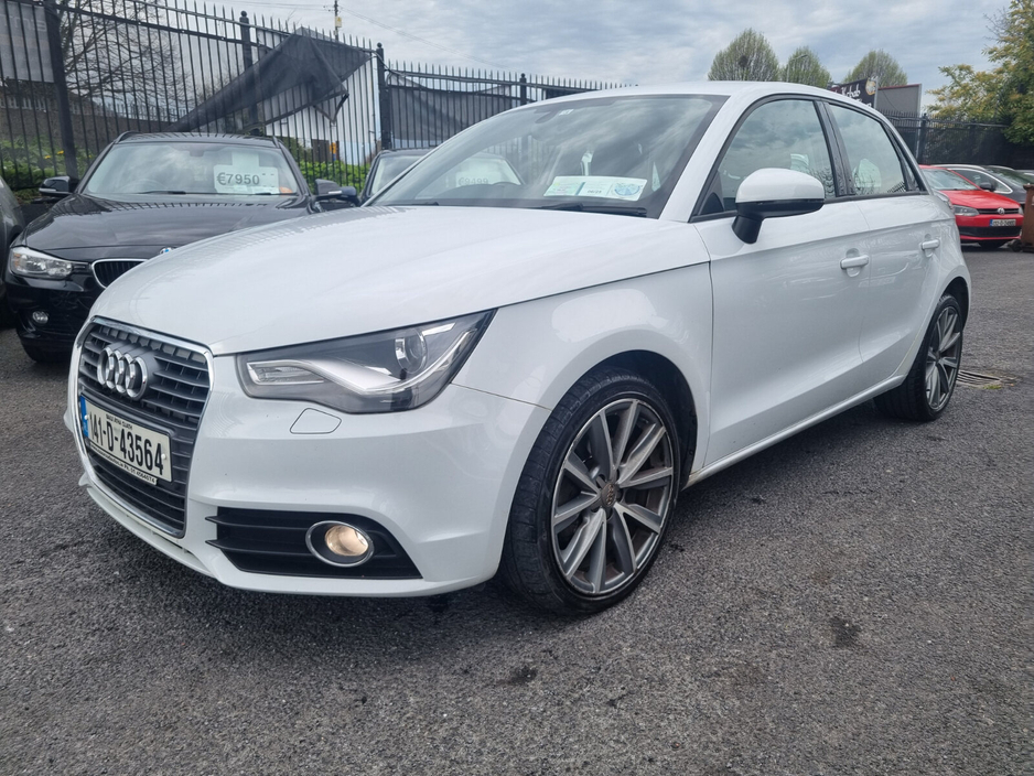 2014 Audi A1 - image 3