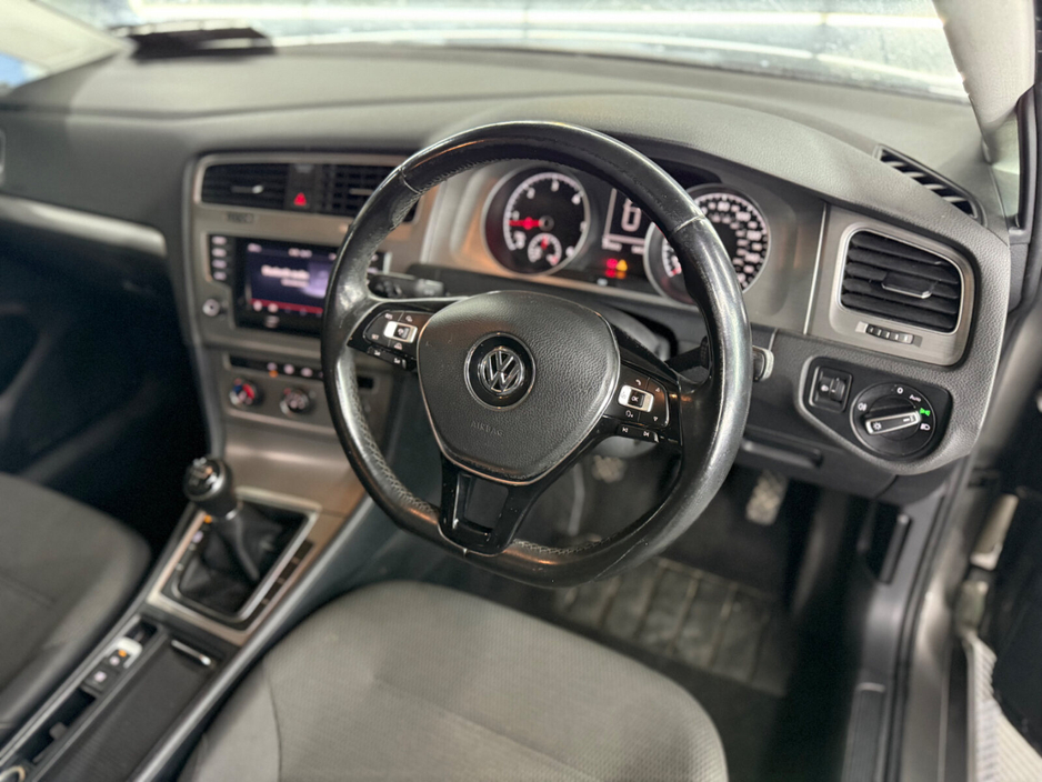 2014 Volkswagen Golf 1.6 TDI 5DR 110HP BlueMotion €6,950