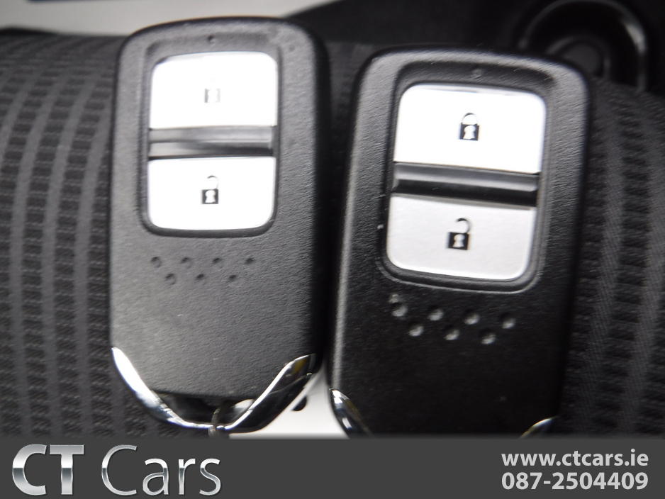 2018 Honda Fit 1.5 AUTO HYBRID MODULO STYLING LOW MILEAGE €13,250