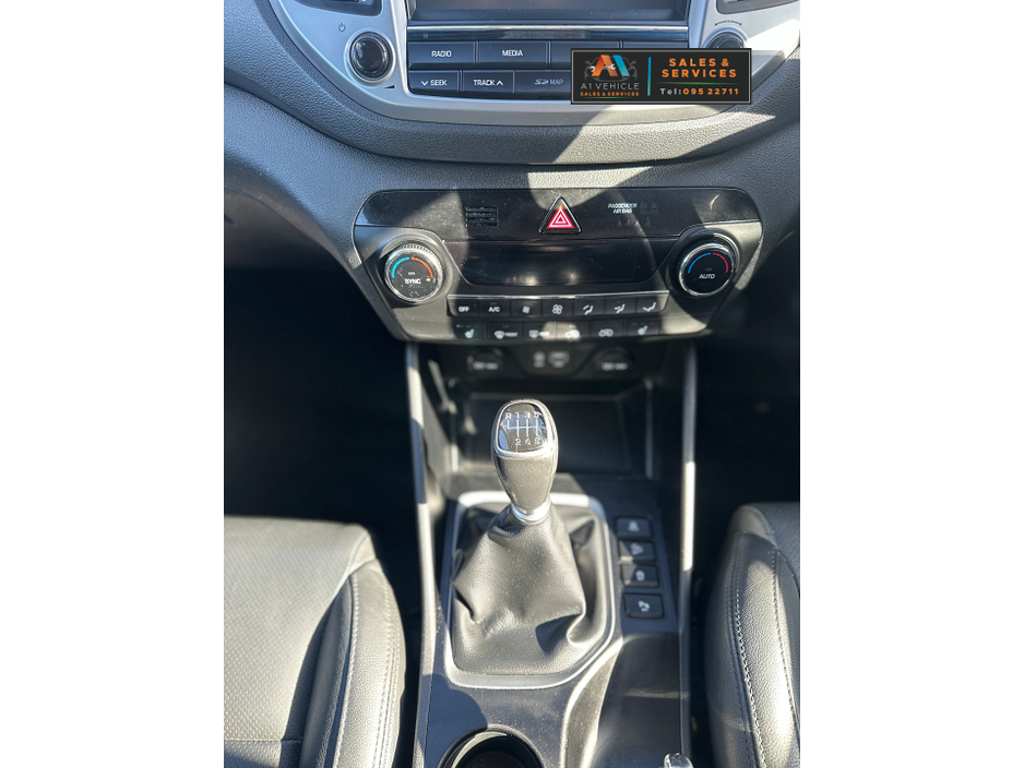 2018 Hyundai Tucson - image 11