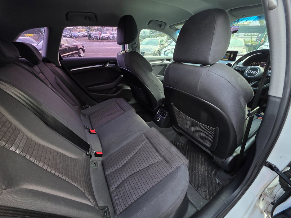 2017 Audi A3 SPORTS EDITION 1.4 TFSI  VIRTUAL COCKPIT - NAVIGATION -CARPLAY ANDROID AUTO - REVERSING CAMERA / PARKING SENSORS - DRIVE MODE €18,500