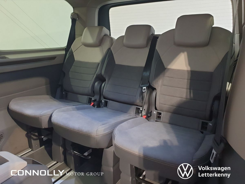 2026 Volkswagen Multivan Multivan Style LOH Long Overhang 245 HP eHybrid 6-Speed DSG 4MOTION €73,950