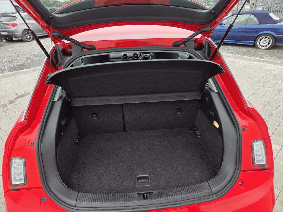 2012 Audi A1 - image 10