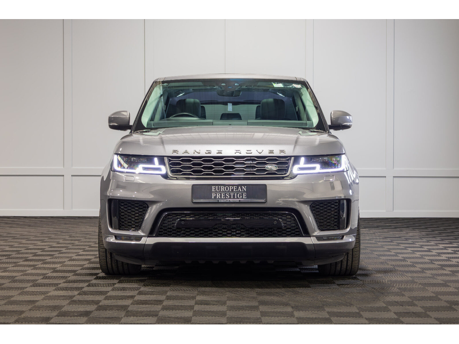 2021 Land Rover Range Rover Sport - image 2