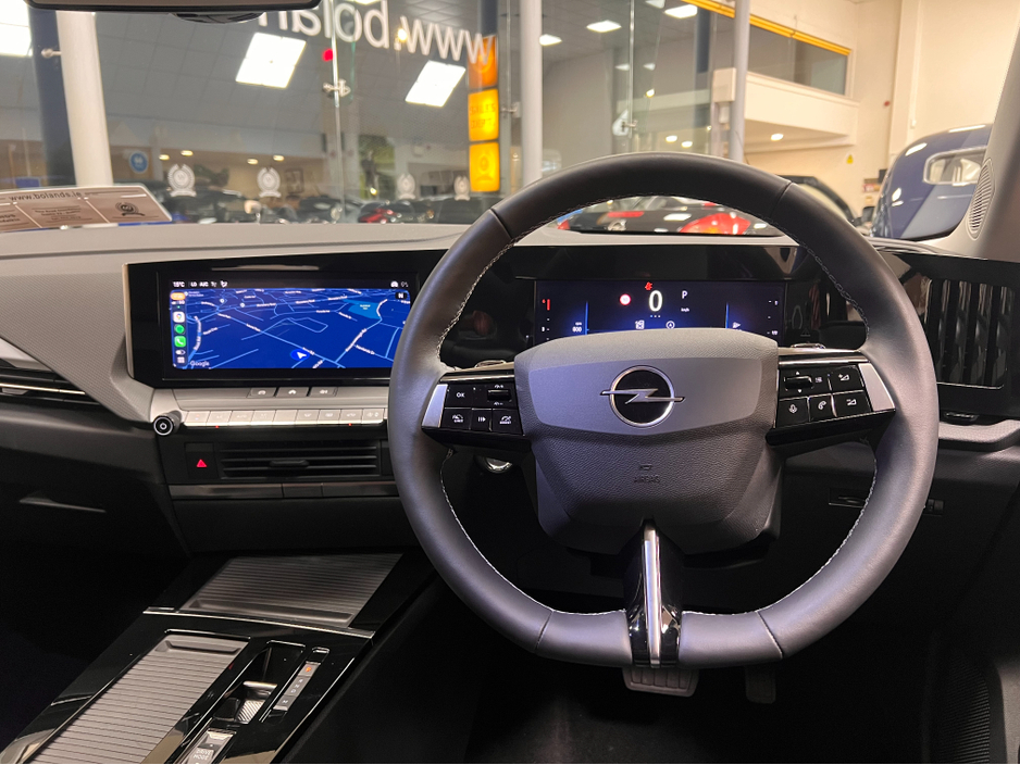 2024 Opel Astra Superb Value Automatic Diesel Low Kms High Spec New Generation Opel Astra 2024 www.bolands.ie Est.1955 €25,949