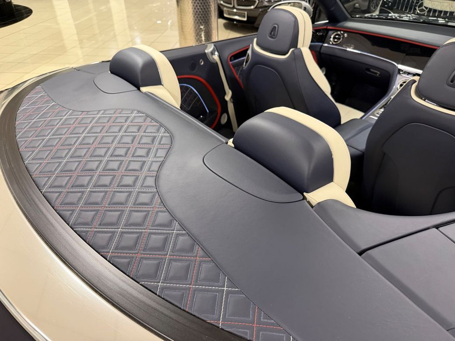 2022 Bentley Continental - image 43
