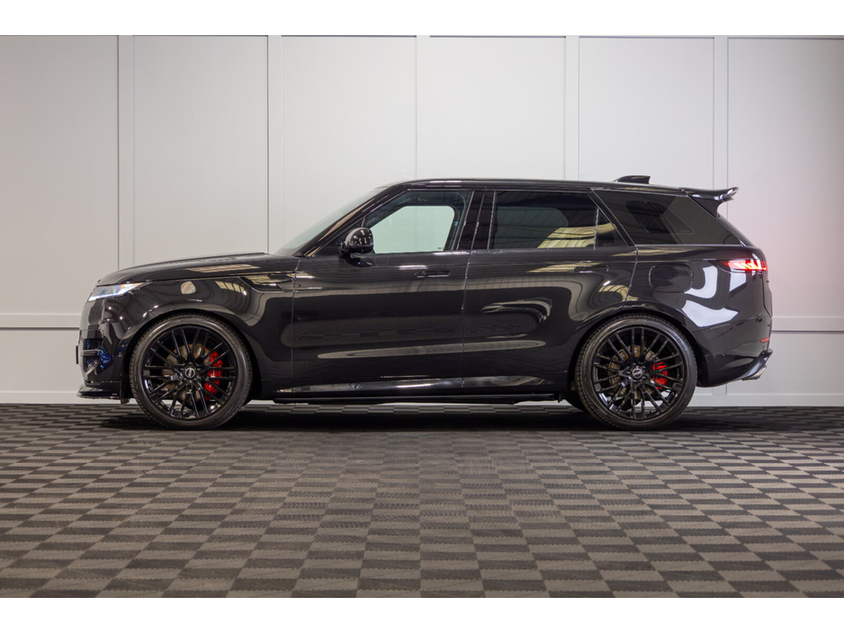 2026 Land Rover Range Rover Sport - image 3