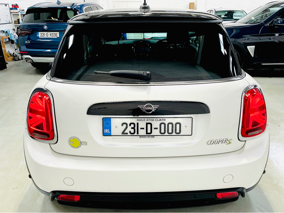 2023 MINI Cooper S - image 7